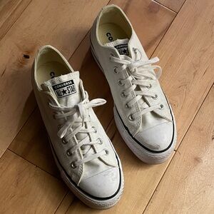 Converse All Star Cream Canvas Sneakers size 8